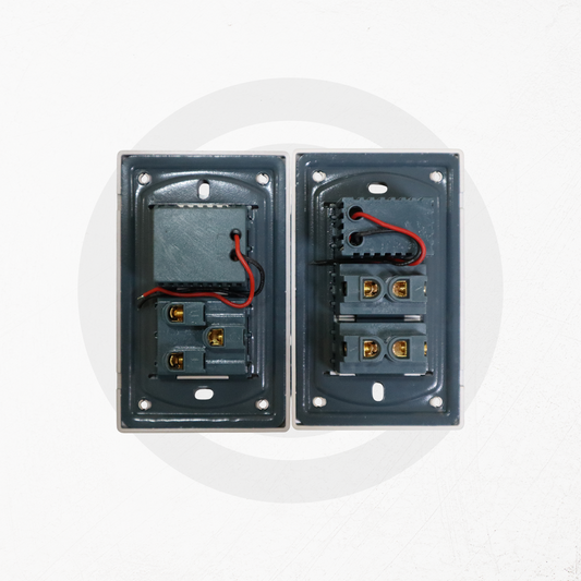 Wall Outlet - with USB Port - Silver