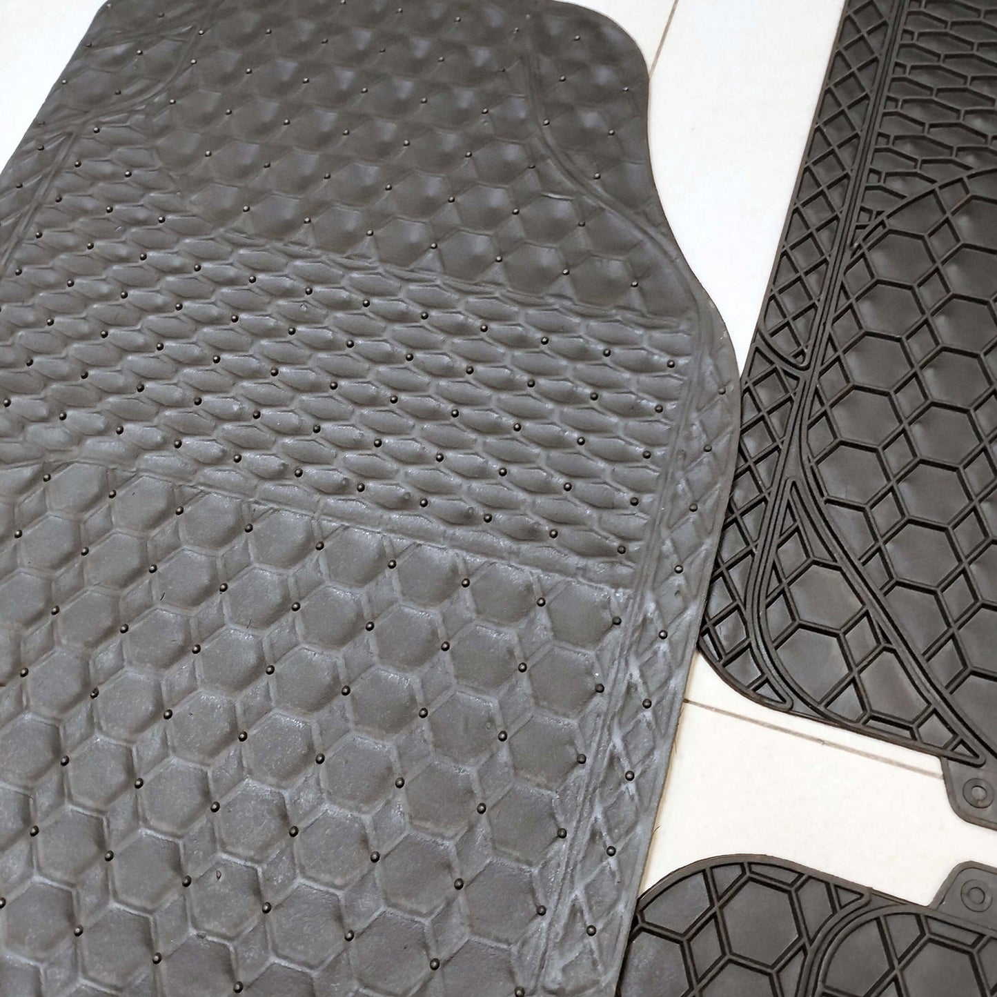 Universal Car Floor Mat - Honeycomb